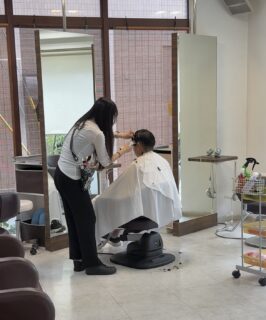 岡本営業カット