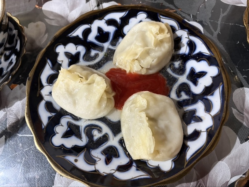 ウズベキスタンで味わった蒸し料理